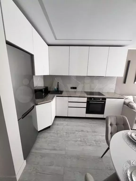1-к. квартира, 40 м, 18/27 эт. - Фото 0