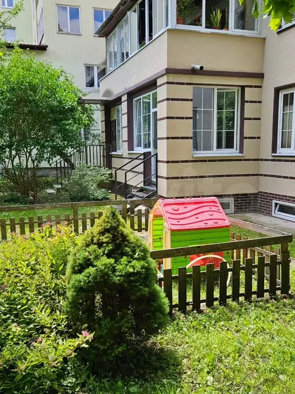3-к. квартира, 80 м, 1/3 эт. - Фото 1