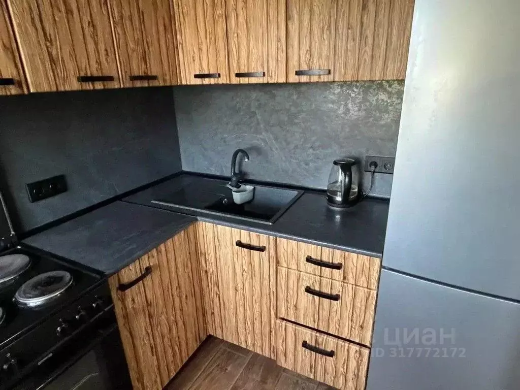 Комната Приморский край, Уссурийск ул. Некрасова, 49 (10.0 м) - Фото 0