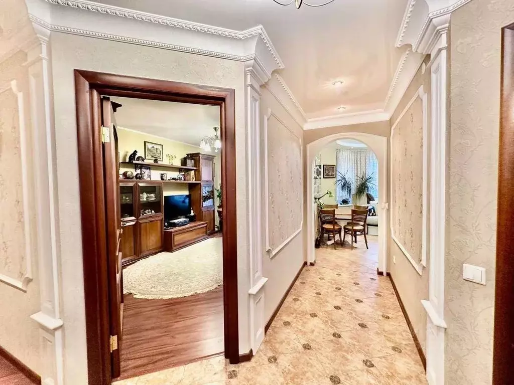 3-к кв. Новгородская область, Великий Новгород Зеленая ул., 6 (93.6 м) - Фото 2