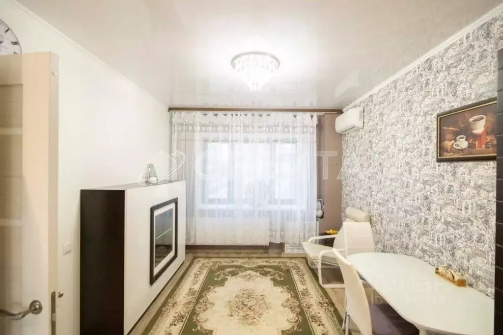 2-к кв. Тюменская область, Тюмень Харьковская ул., 68 (68.0 м) - Фото 1