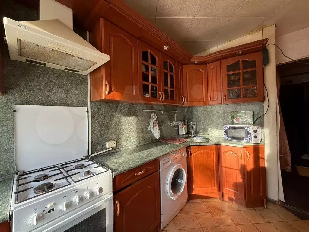 2-к. квартира, 41 м, 1/9 эт. - Фото 1