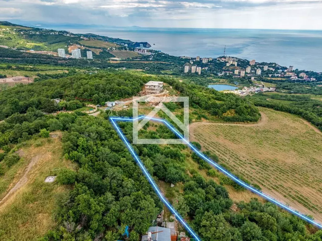 Участок в Крым, Алушта муниципальный округ, с. Лавровое ул. Водоемная, ... - Фото 2