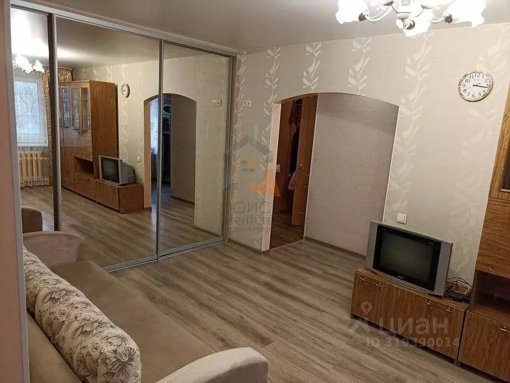 2-к кв. Кировская область, Киров ул. Чапаева, 57б (45.0 м) - Фото 0