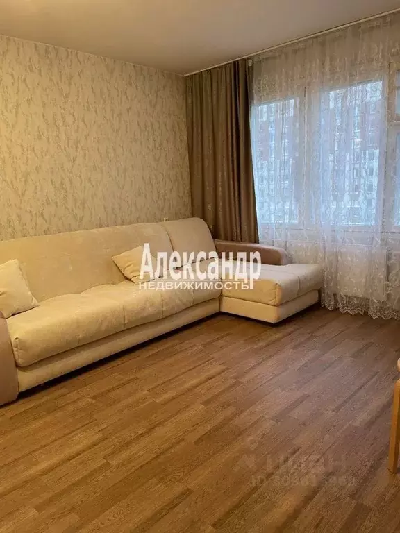 1-к кв. Санкт-Петербург ул. Бадаева, 8к2 (35.0 м) - Фото 0