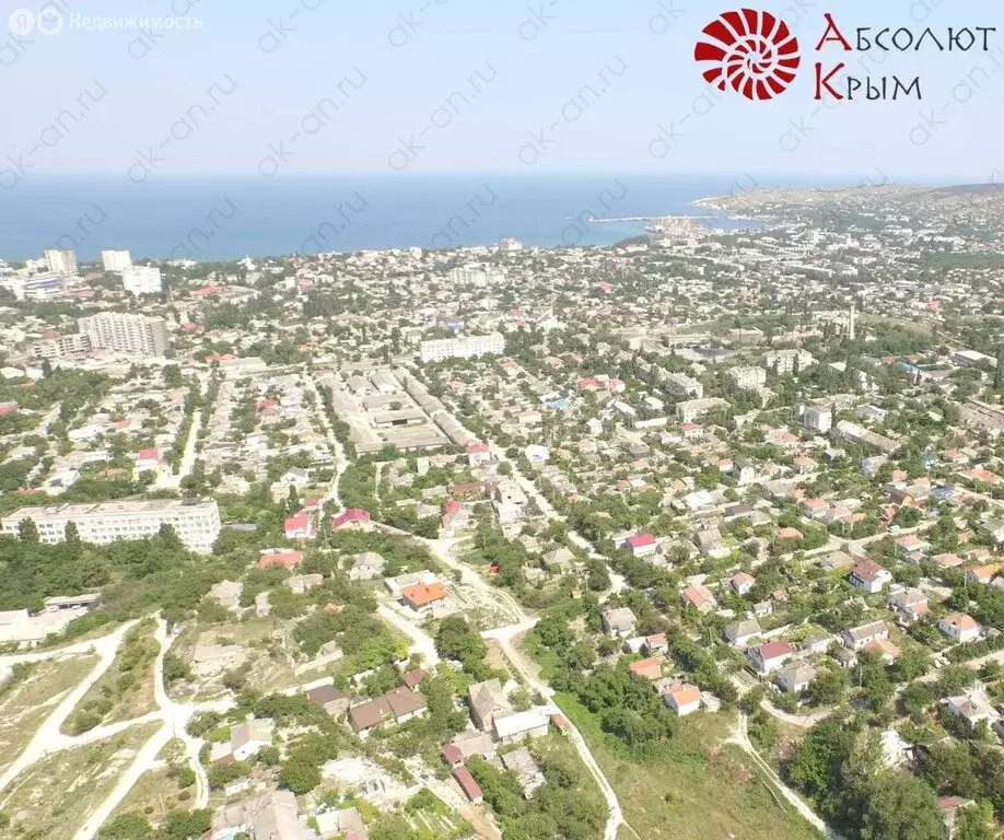 Участок в Феодосия, Краснодарская улица (5.46 м) - Фото 0
