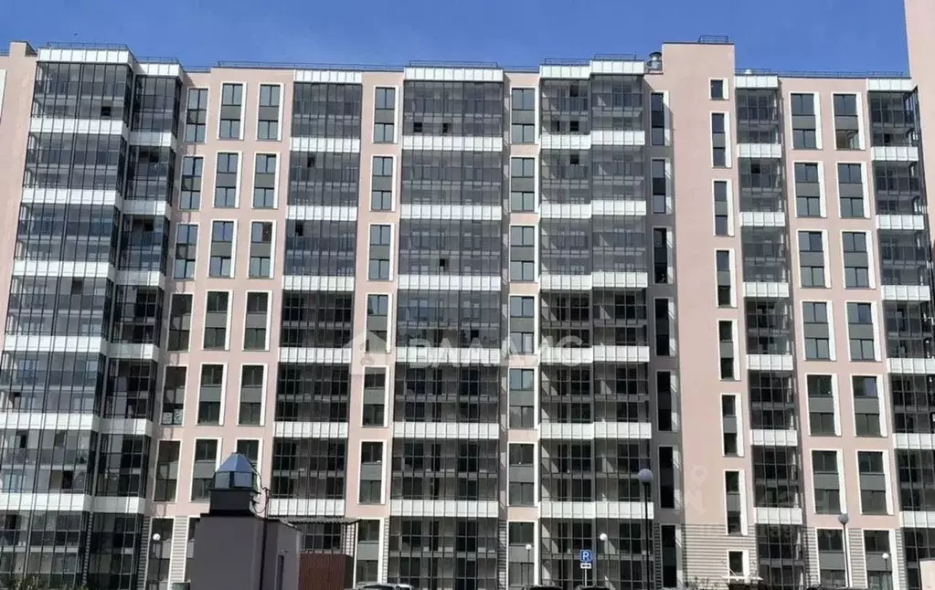 Гараж в Санкт-Петербург аллея Арцеуловская, 19 (13 м) - Фото 2