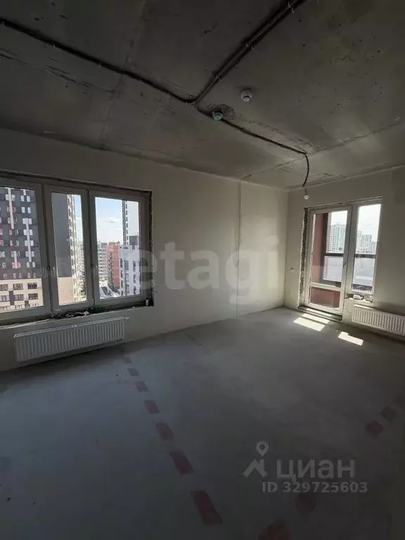 2-к кв. Тюменская область, Тюмень ул. Разведчика Кузнецова, 7 (63.5 м) - Фото 1