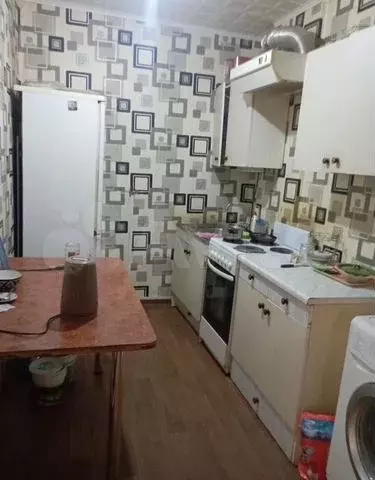 Комната 14 м в 2-к., 5/5 эт. - Фото 0