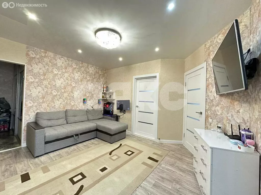 3-комнатная квартира: Тула, улица Болдина, 1к2 (62 м) - Фото 1