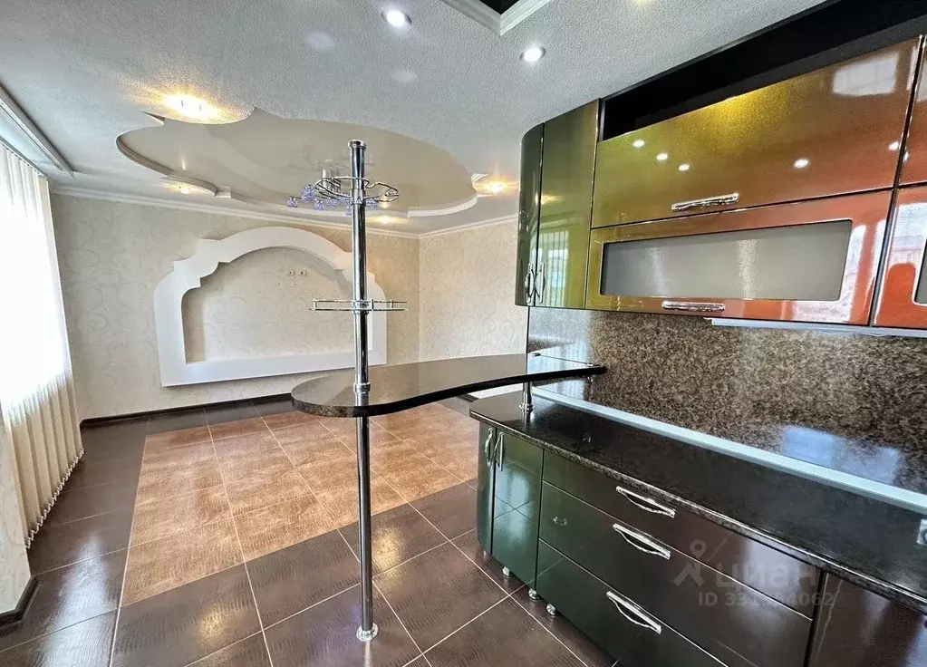 2-к кв. Краснодарский край, Тихорецк Октябрьская ул., 97А (77.0 м) - Фото 2