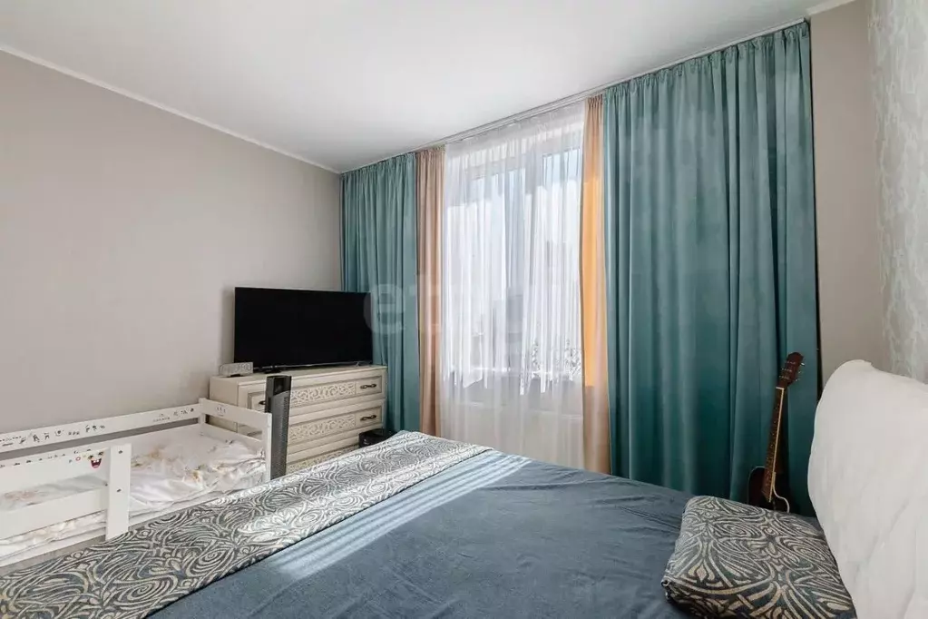 2-к кв. Свердловская область, Екатеринбург ул. Евгения Савкова, 3 ... - Фото 1