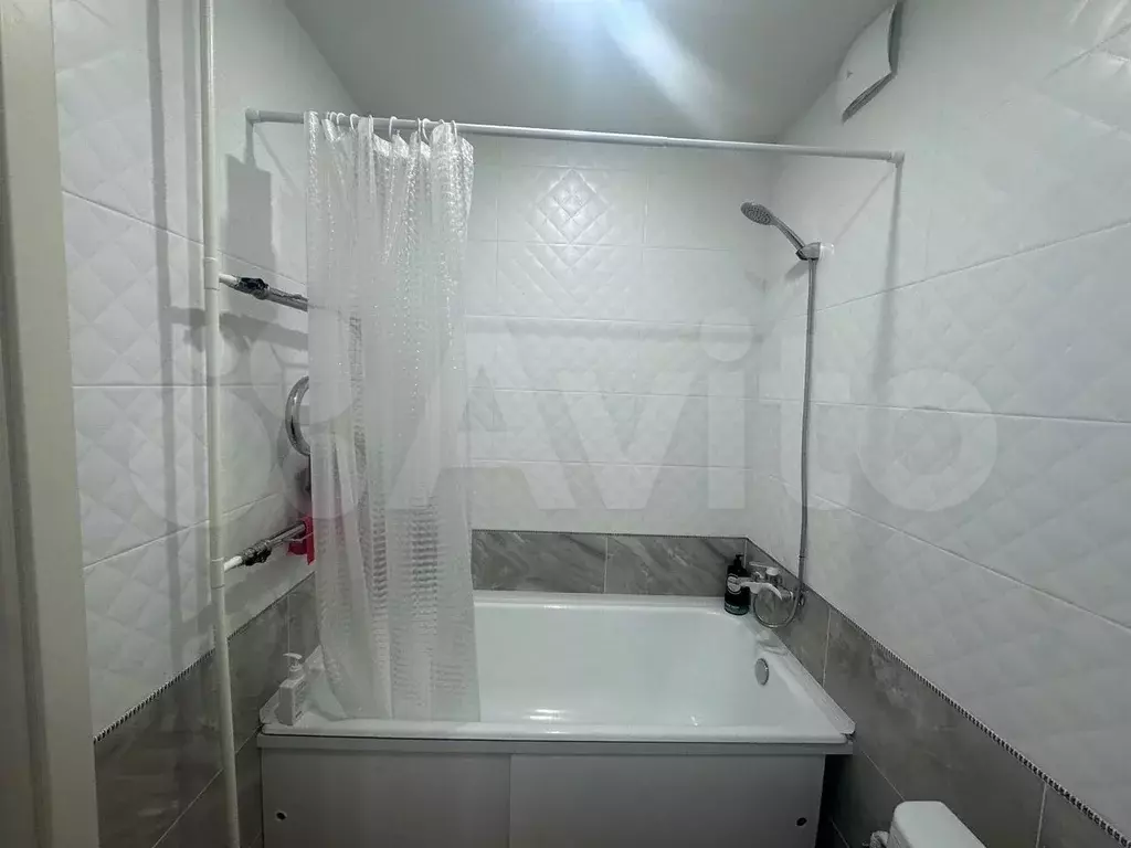 1-к. квартира, 32 м, 8/9 эт. - Фото 1