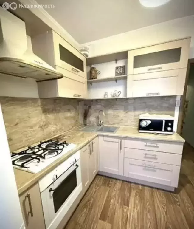 3-комнатная квартира: Воронеж, улица Маршала Одинцова, 23 (69.1 м) - Фото 2