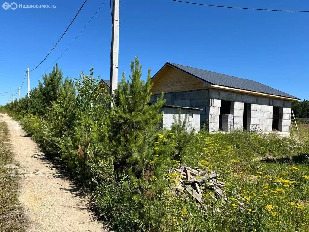 Дом в Свердловская область, Полевской муниципальный округ, деревня ... - Фото 2