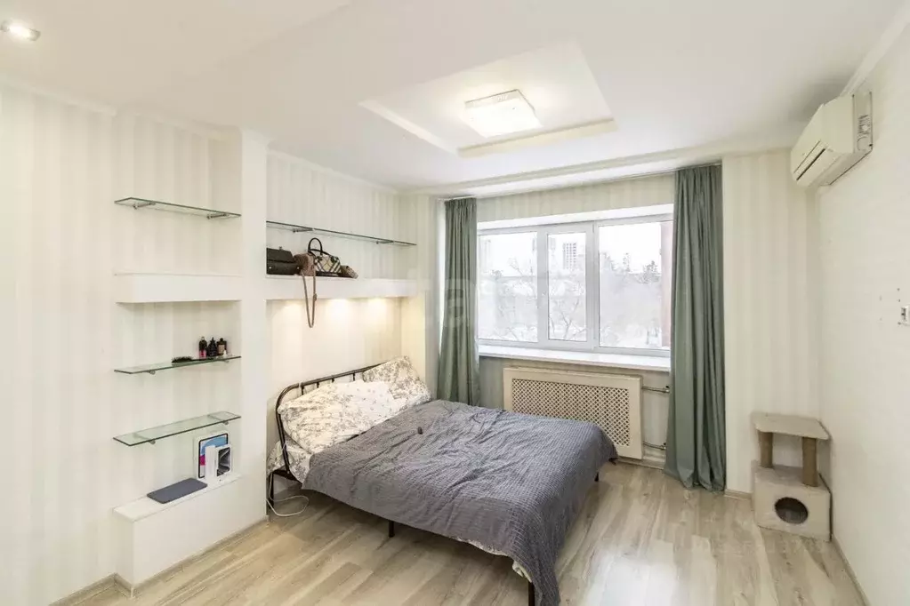 1-к кв. Тюменская область, Тюмень ул. Мельникайте, 71 (46.9 м) - Фото 1