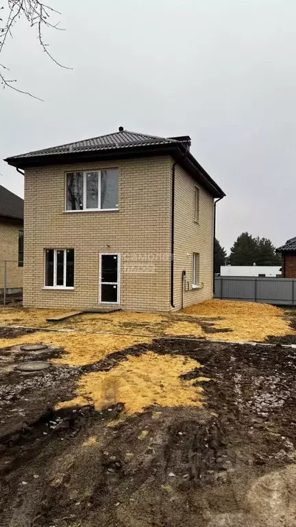 Дом в Воронежская область, Воронеж ул. Братьев Чертковых (158 м) - Фото 0