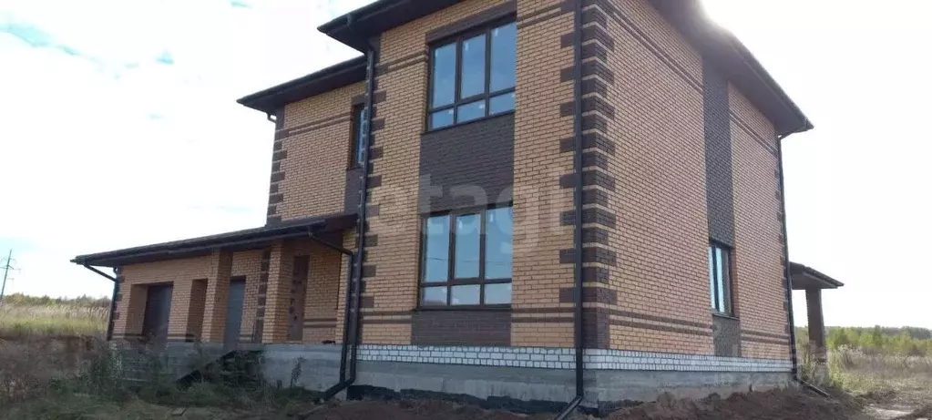 Дом в Брянская область, Брянский район, пос. Мичуринский ул. Андрея ... - Фото 1