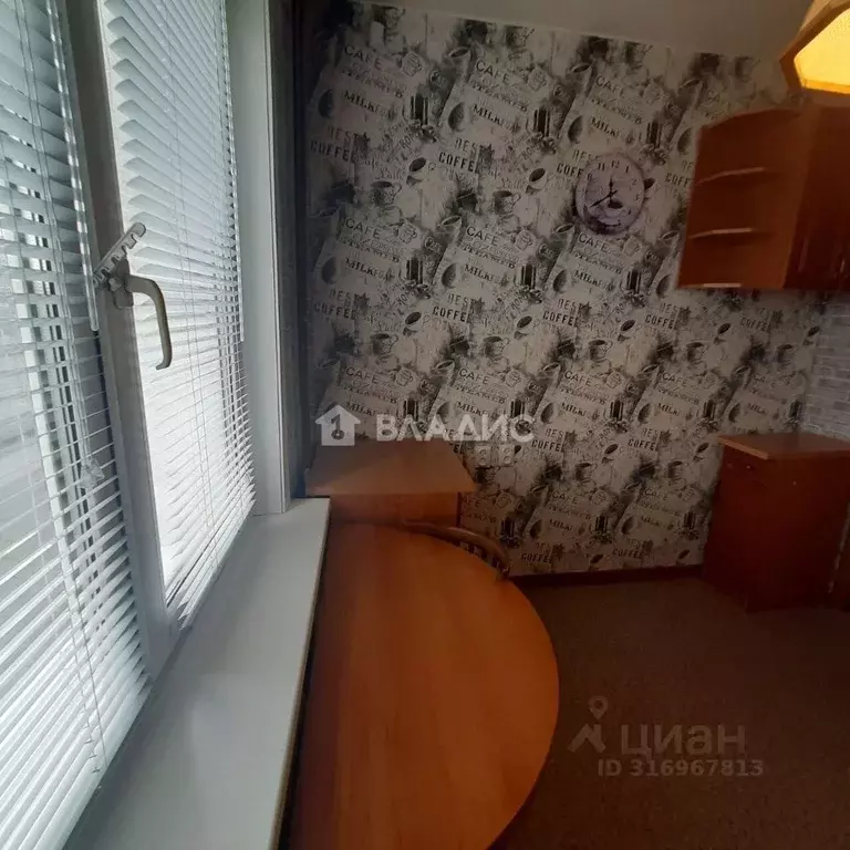 2-к кв. Иркутская область, Ангарск 7-й мкр, 1 (51.4 м) - Фото 0