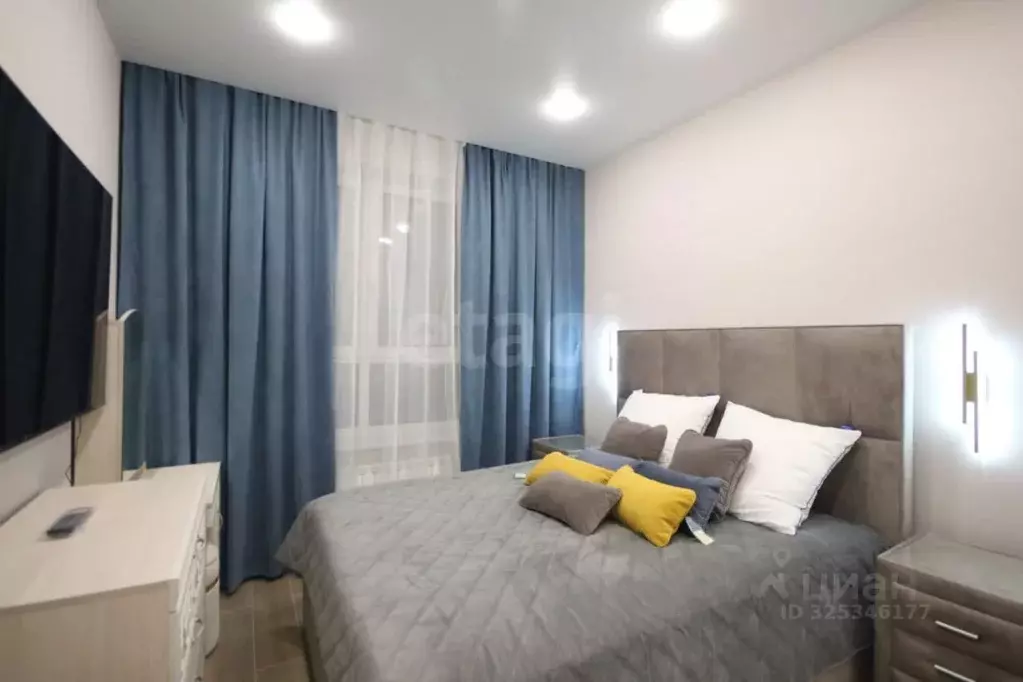 1-к кв. Ямало-Ненецкий АО, Новый Уренгой Созидателей мкр, 5/1 (36.5 м) - Фото 1