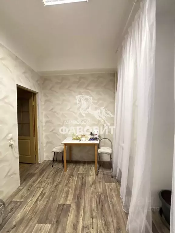 3-к кв. Оренбургская область, Орск Новый город мкр, просп. Ленина, 49 ... - Фото 2