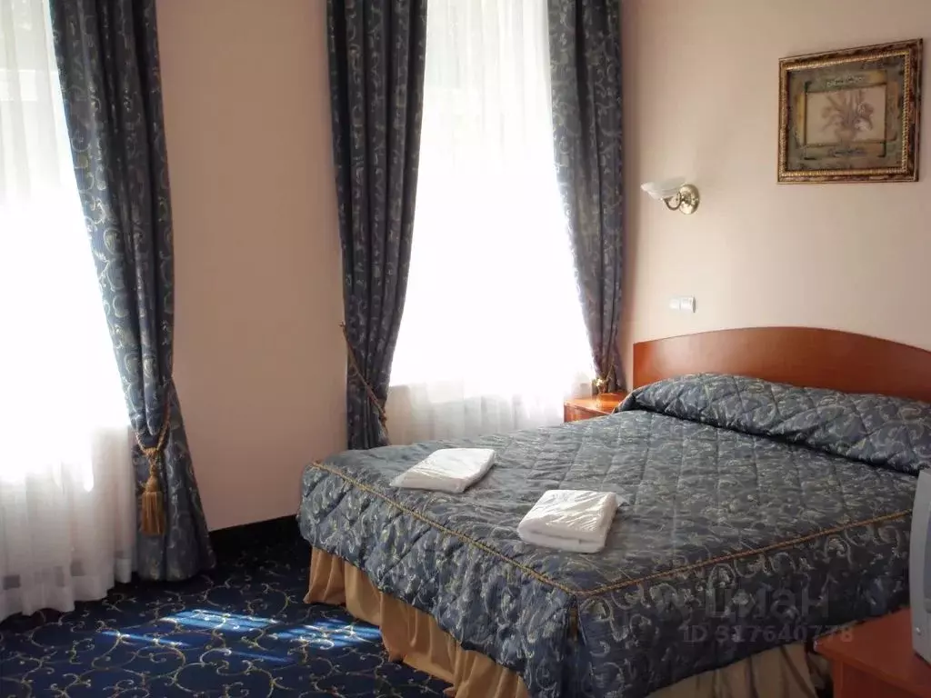 Комната Санкт-Петербург 3-я Васильевского острова линия, 20 - Фото 0