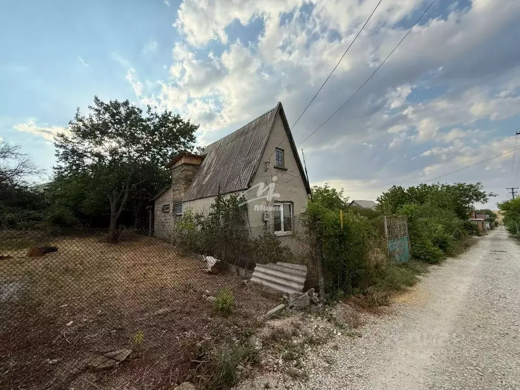 Дом в Крым, Симферополь ул. 18-я Коллективных Садов (98 м) - Фото 1