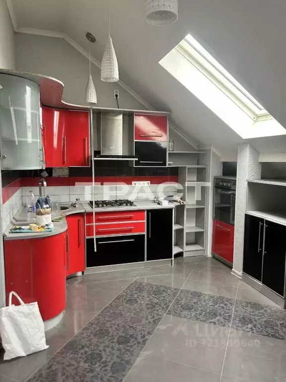 3-к кв. Воронежская область, Воронеж пер. Осетровский, 3 (97.0 м) - Фото 2