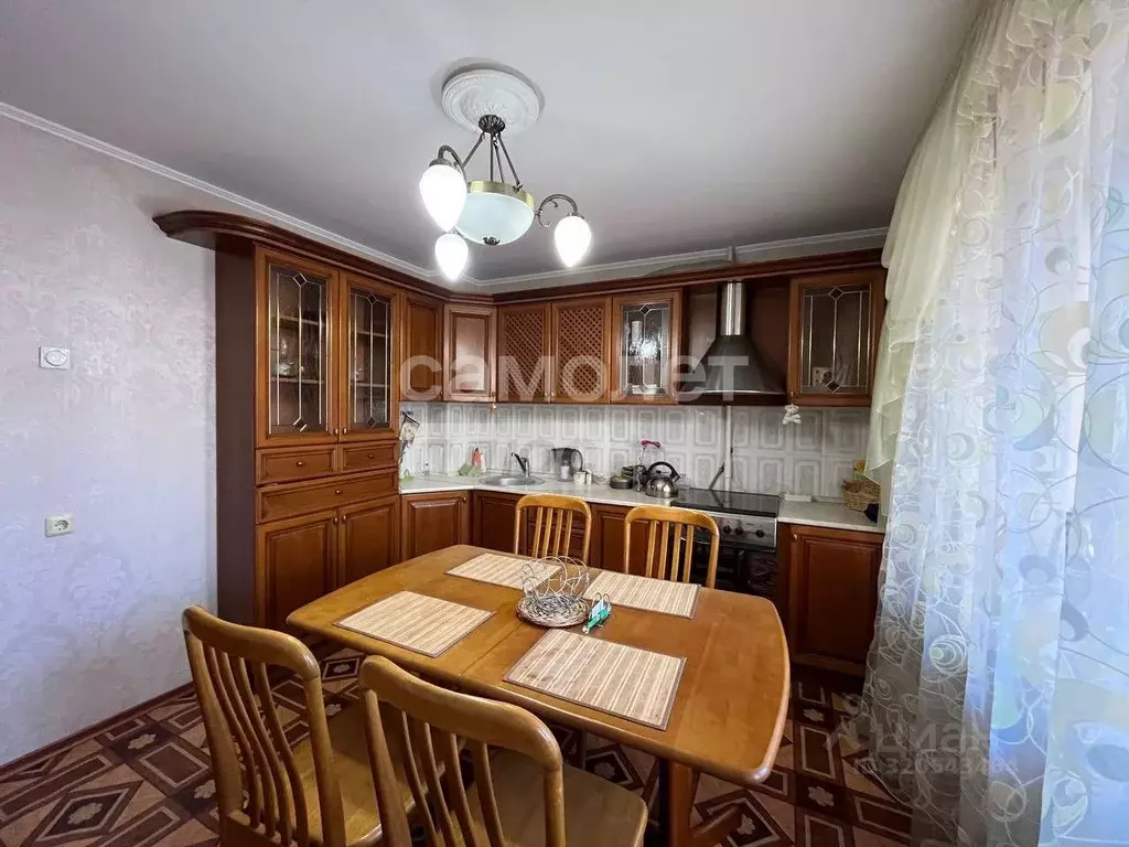 2-к кв. Марий Эл, Йошкар-Ола бул. Ураева, 3 (83.0 м) - Фото 0