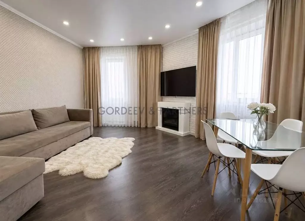 4-к кв. Татарстан, Казань ул. Павлюхина, 110В (102.0 м) - Фото 2