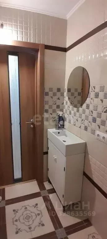 Студия Тюменская область, Тюмень Мелиораторов мкр, ул. Голышева, 4 ... - Фото 1