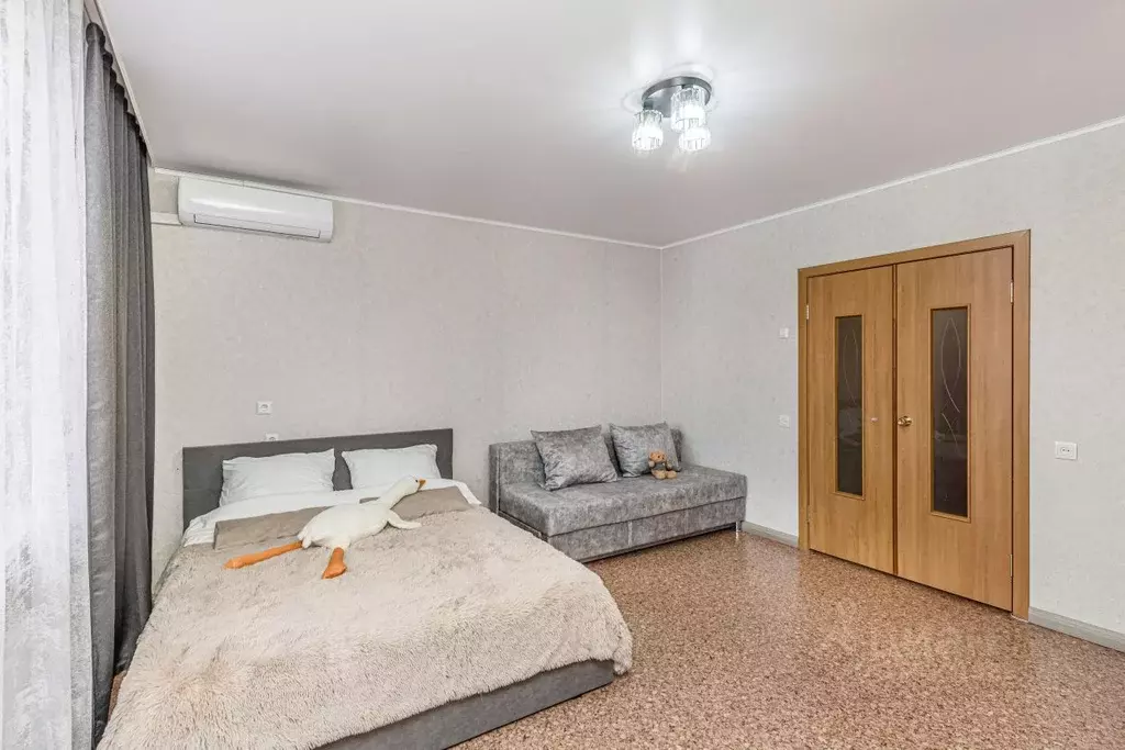 1-к кв. Челябинская область, Челябинск Звенигородская ул., 52 (45.0 м) - Фото 1