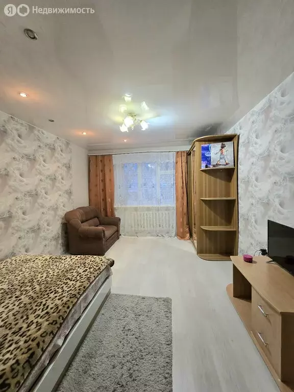 1-комнатная квартира: Киров, Октябрьский район, улица Свердлова, 8 ... - Фото 1