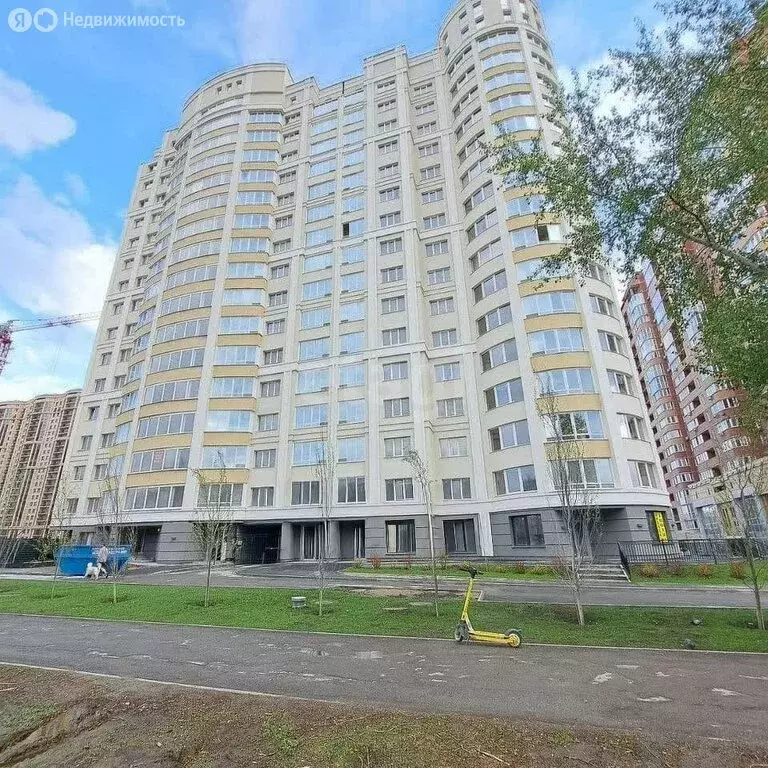 3-комнатная квартира: Новосибирск, улица Дуси Ковальчук, 242 (115.2 м) - Фото 1