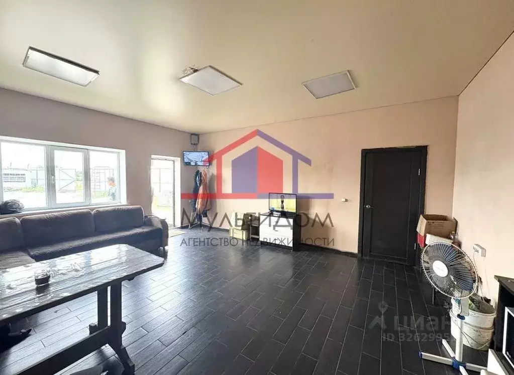 Помещение свободного назначения в Белгородская область, Поселок ... - Фото 1