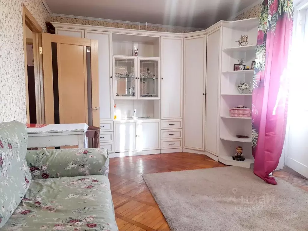 2-к кв. Московская область, Королев Юбилейный мкр, ул. Лесная, 5 (56.0 ... - Фото 1