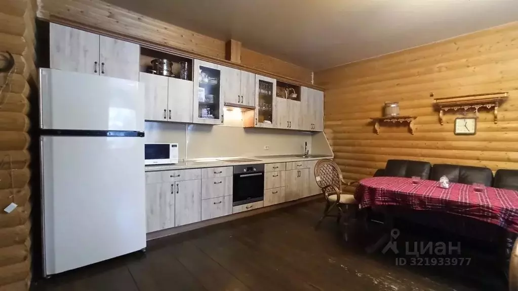 Коттедж в Ленинградская область, Тосненское городское поселение, с. ... - Фото 1