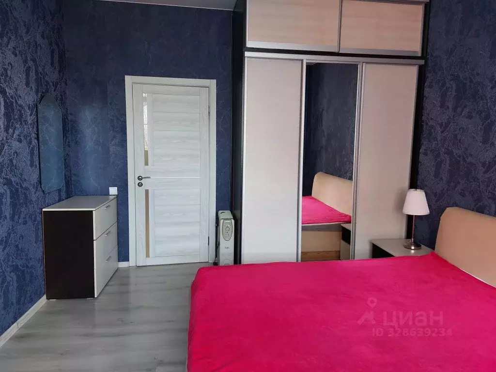 3-к кв. Краснодарский край, Новороссийск ул. Советов (71.9 м) - Фото 1