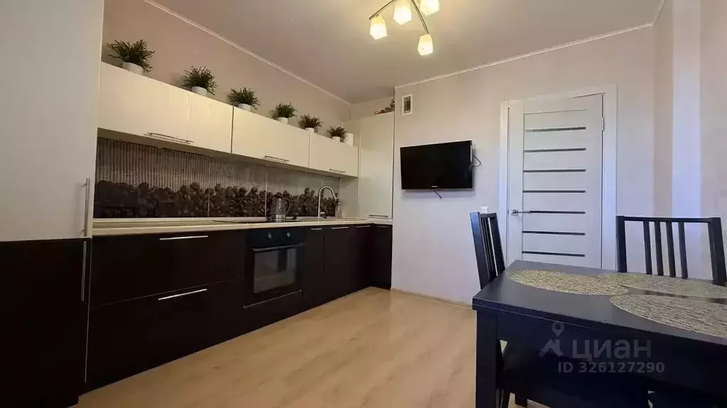 2-к кв. Башкортостан, Уфа ул. Летчиков, 3/2 (62.0 м) - Фото 1