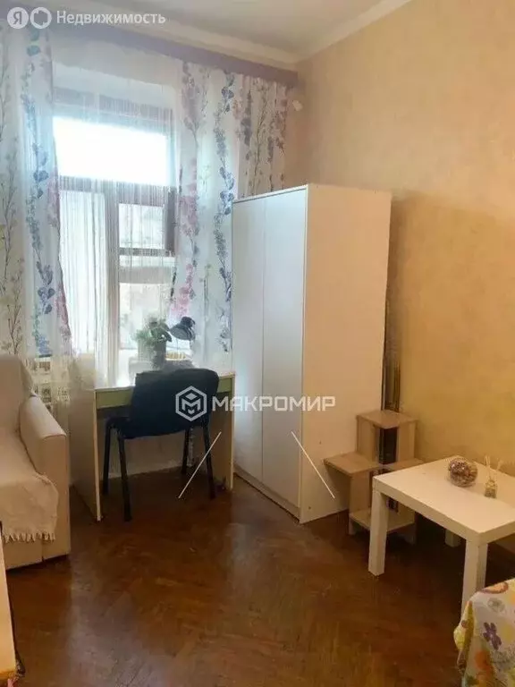 1к в 9-комнатной квартире (17.9 м) - Фото 1