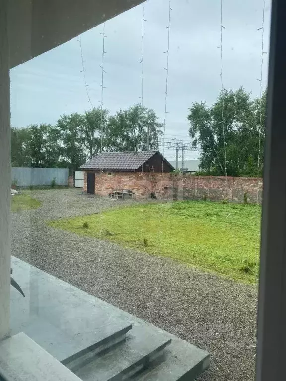 Дом в Свердловская область, Белоярский пгт ул. Привокзальная (85 м) - Фото 0