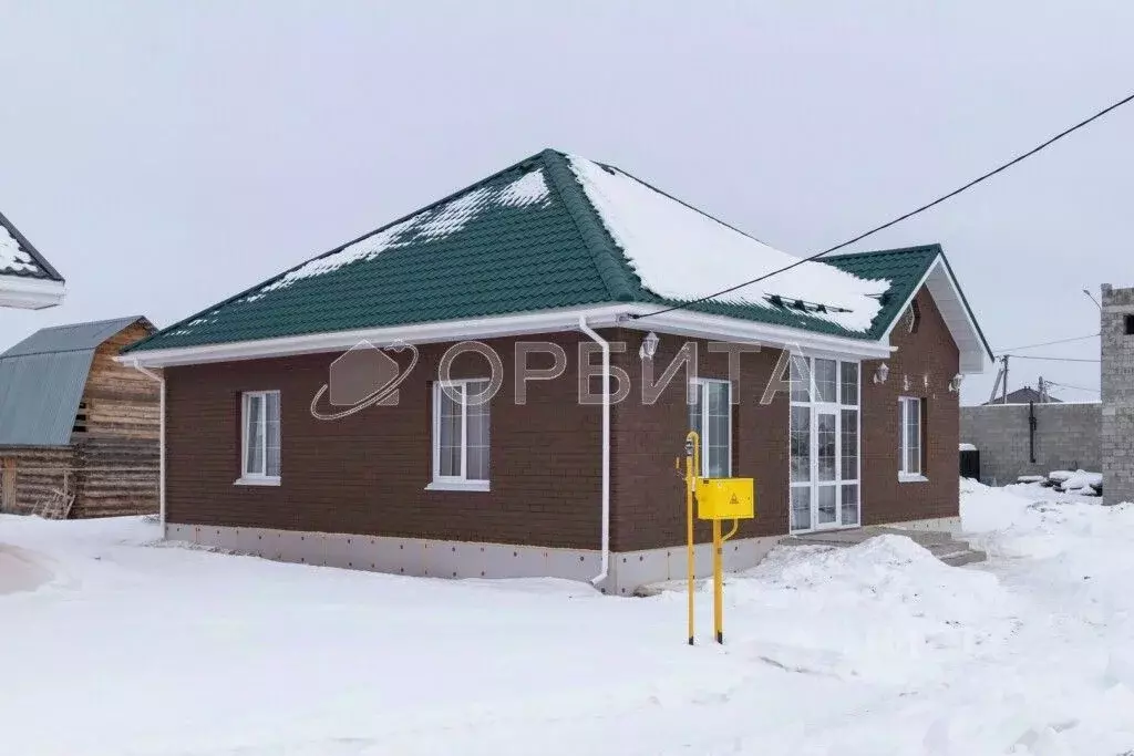 Дом в Тюменская область, Тюмень  (100 м) - Фото 1