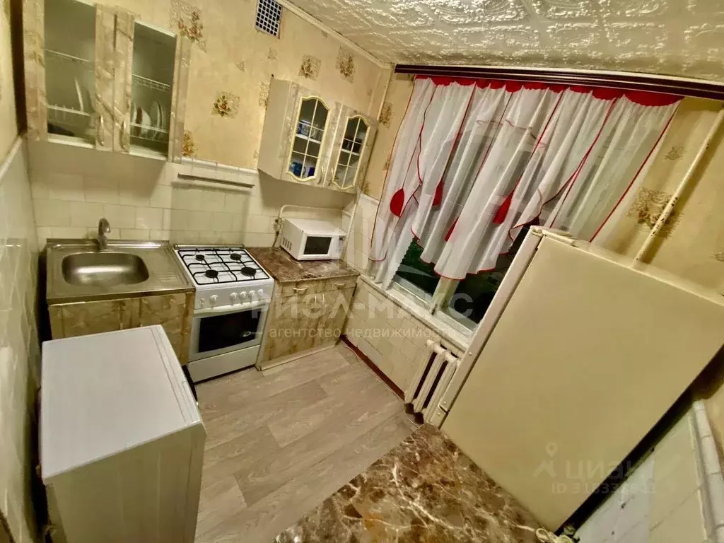 3-к кв. Брянская область, Брянск Авиационный пер., 3/1 (48.0 м) - Фото 0
