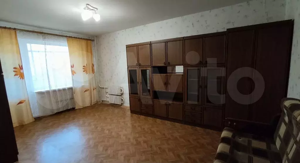 1-к. квартира, 39 м, 1/10 эт. - Фото 1