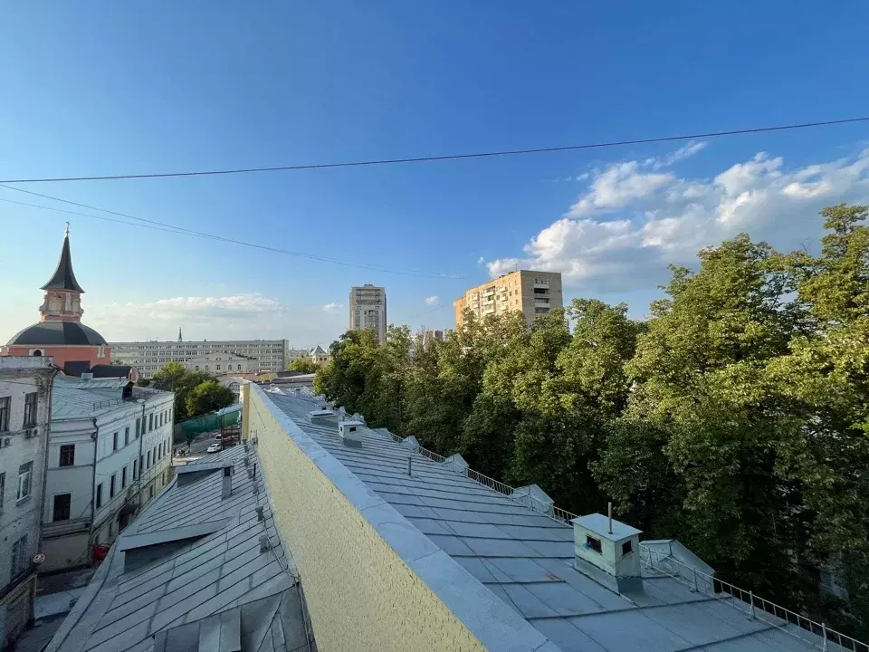 Продается 7-комнатная квартира - Фото 1
