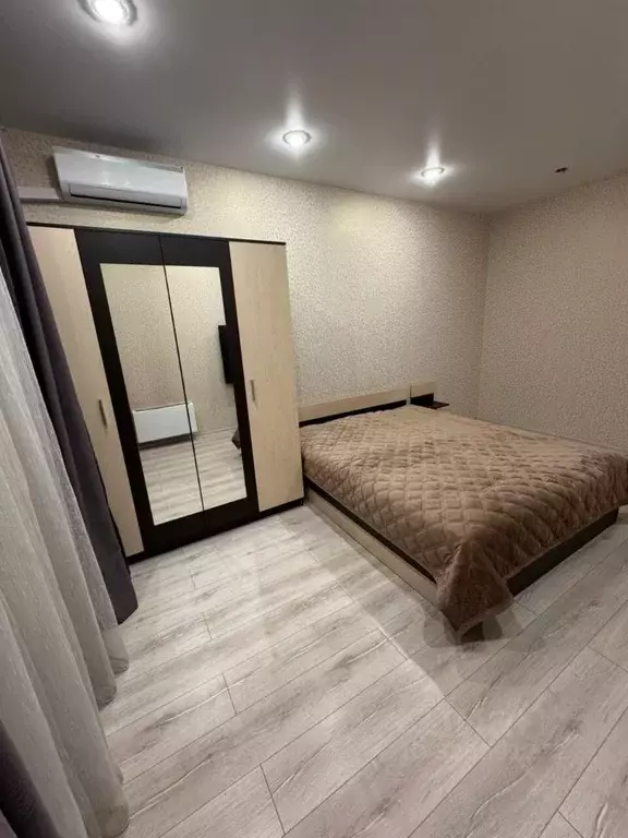 3-к кв. Татарстан, Казань ул. Зур Урам, 1Кк2 (90.0 м) - Фото 1