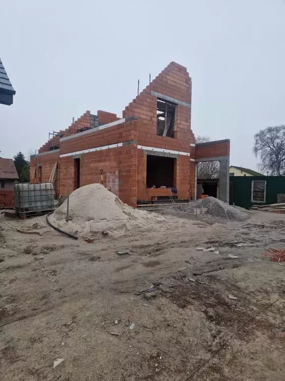 Дом в Калининградская область, Гурьевский муниципальный округ, пос. ... - Фото 2