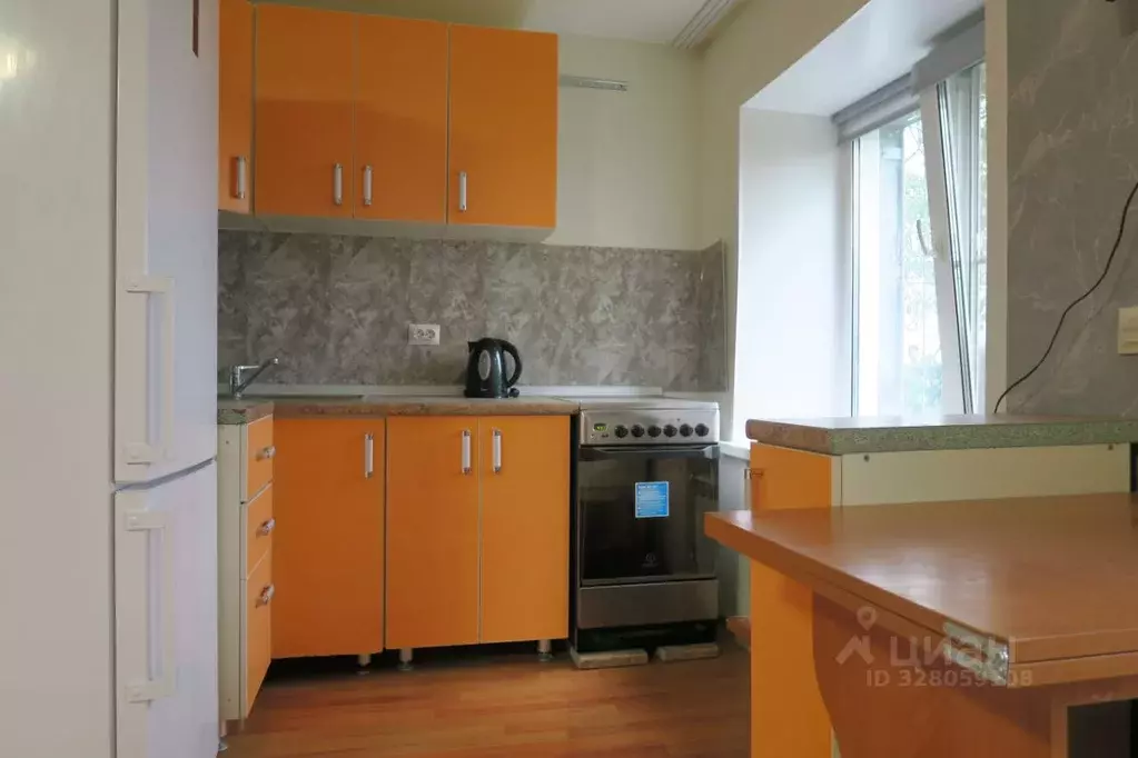 2-к кв. Новосибирская область, Новосибирск Танковая ул., 3 (48.0 м) - Фото 1