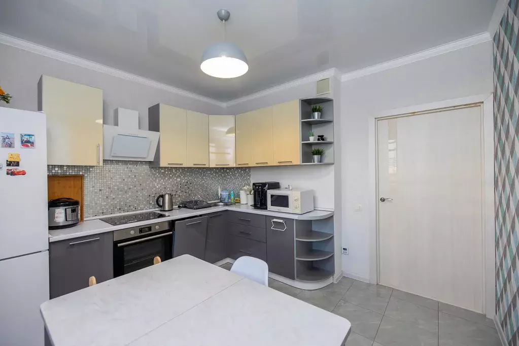 Продаётся 2-к квартира, 60.3 м - Фото 1