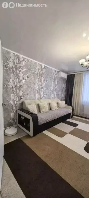 3-комнатная квартира: Стерлитамак, улица Сакко и Ванцетти, 55 (64.4 м) - Фото 2
